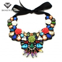 Women Crystal Bead Resin Flower Collar Necklaces Fashion Multicolor Chokers Statement Necklace Party / Wedding Jewelry New Colar